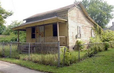 Old House - This is a old house that sold in Michigan on ebay for $1.75