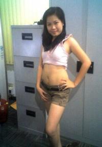 me & my self - This is is my present photo taken by my sister. This is new me now, i succeed to get slim down by dieting and exercise. But still, i want to stay to be simple 'coz simplicity describes you to be a true person.