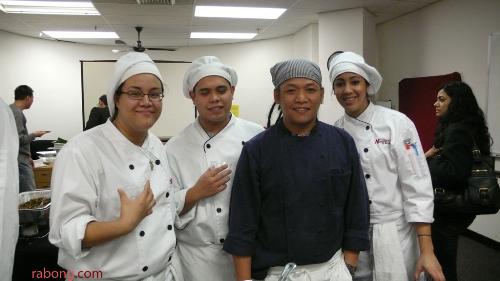 Perry Mamaril at Cendrillon - Artist and sous chef, Perry Mamaril with students