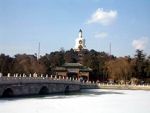 Beihai Park - Beihai Park attracts People from all over the world.It is famous for its natural beauty and its white tower.