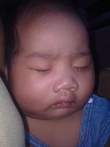 2nd month - taken on her 2nd month birthday