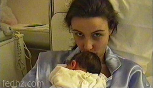 mommy Priscilla with baby Tom in the hospital - Priscilla Dunstan who listened to her baby's cry, decoded and gave meaning to them. mommy Priscilla with baby Tom in the hospital - Priscilla Dunstan who listened to her baby's cry, decoded and gave meaning to them.
