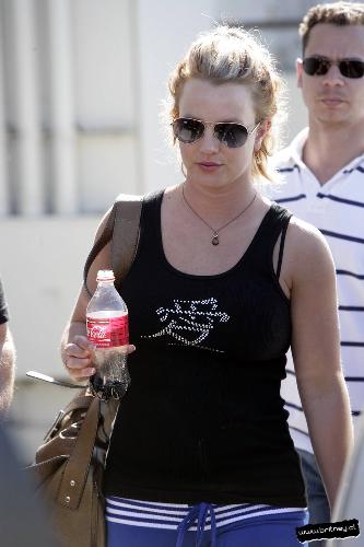 brit - brit looking fine