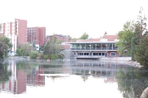unr  - This is a part of University of Nevada,Reno . It is very beautiful, isn't it?