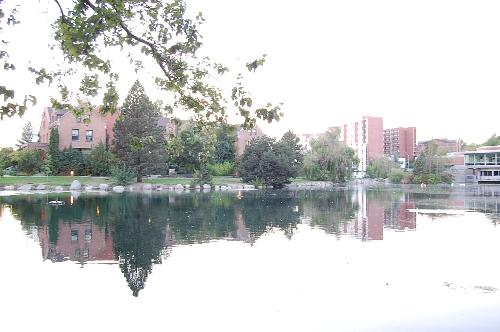 unr(2) - This is part of University of Nevada, Reno. It is very beautiful, isn't it?