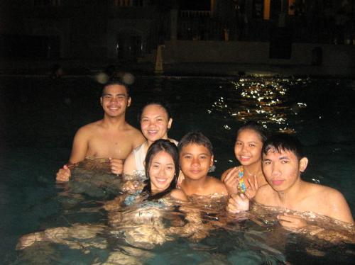 swimming - swimming................