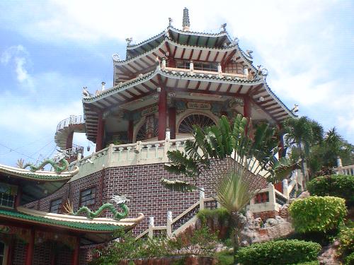 taoist temple - located in the heart of cebu, one of the most visited site in cebu