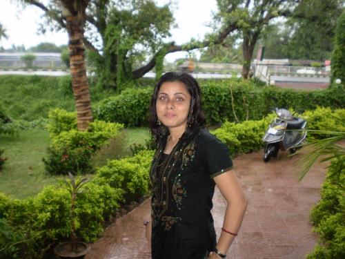 beautiful girl in blue... - nice cute girl waiting....