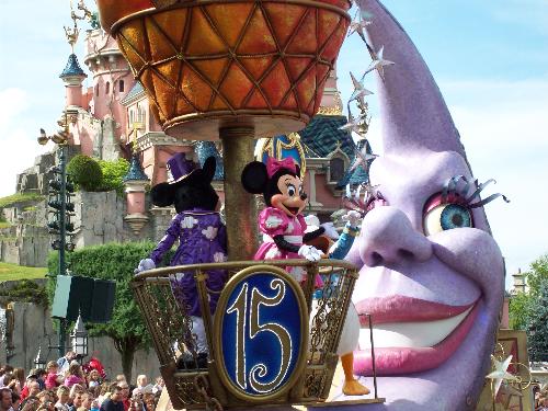 Mini & Micky Mouse Parade - This photo was taken at Euro Disney 2008 marching parade.