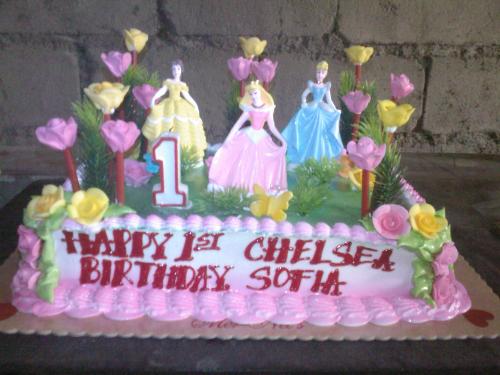sophie's first birthday - sophie's birthday cake