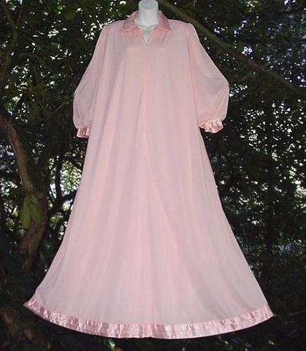 Pink Vintage Lucie Ann Nightgown - This such a SPECIAL gown by the highly collectible Lucie Ann!!!  100% nylon, extra creamy soft and DOUBLE LAYERED throughout!  Absolute HEAVEN and this nightgown is now available at: http://gurlz.ecrater.com