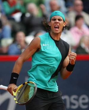 rafael nadal - In 2005 at Wimbledon, Nadal was seeded 4, but crashed out in the 2nd round to the Luxembourg player, Gilles Muller. He was eliminated in the third round of the 2005 US Open in Flushing Meadows, New York, by American James Blake.  Rafael Nadal has a fantastic record on clay courts. In May 2006, his defeat of Roger Federer to win the Rome Masters meant that he equalled the record of consecutive 53 wins on clay. His next match - victory over Robin Soderling in the first round of the French Open ensured that he overtook Argentina's Guillermo Vilas 1977's run and had the record to himself.