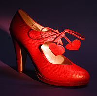 Red high heel shoe - Lovely pair of red high heels with hearts