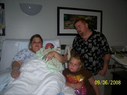 The Minter's - Ricki,Felicia,Mya and Kyle a few hours after he was born