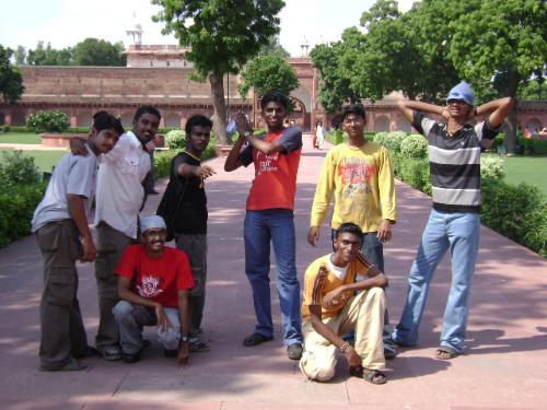 gang 7 - each one showing different post