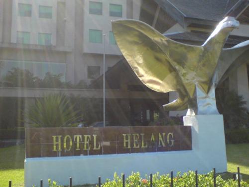 In front of Hotel Helang  - In front of Hotel Helang.... The sign of Hotel Helang is there is a big eagle in front of their hotel...
