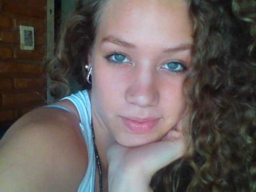 Larissa - Beautiful blue eyes