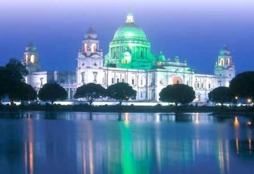 Victoria Memorial - Kolkata - This is the photo of Victoria Memorial, Kolkata,India