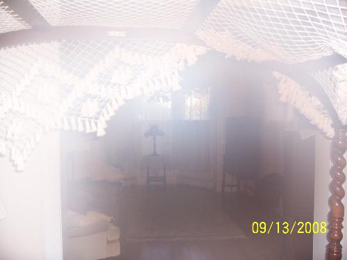 B&B Ghosties? - This is the second picture taken in the series.