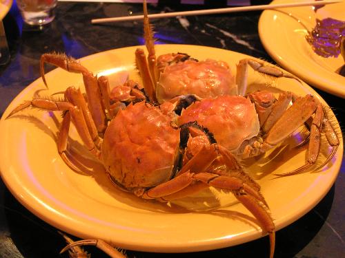 China food - Flower Crab - This is a picture taken during having dinner with my China colleague. The flower crabs is so delicious and very tasty. I ate a few and it really make me feel full and satisfy. If have chance, do try out.