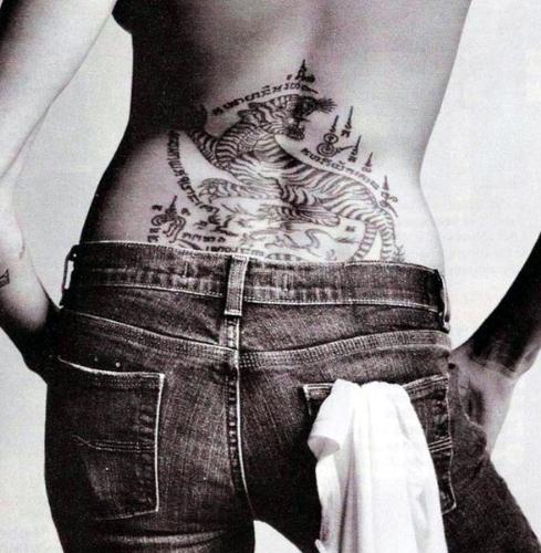 Tiger Tattoo - Tattoo with tiger design looks very hot and attractive