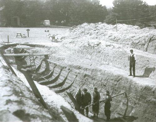 Sutton Hoo Excavation Site With Ship Imprint. - Imagine how long it must have taken the Anglo Saxons to dig this pit with the primitive tools they had, and then, drag the ship up from the river to place it in the grave.