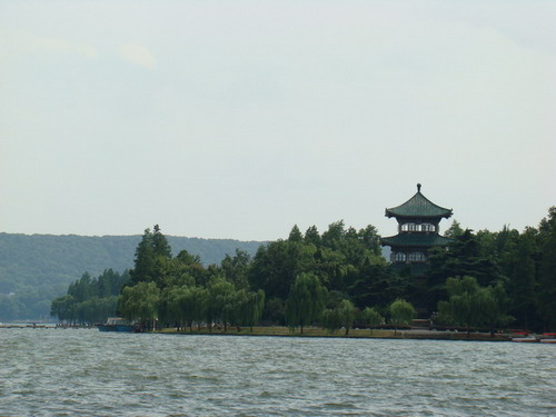 Donghu Lake - A beautiful lake in Wuhan,China