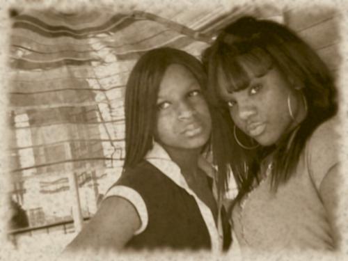 my daughters - these are my two daughters tyia and ley-mon
