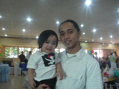 Father - picture of daddy and axel