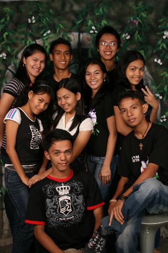 My Classm8s - This was on Limketkai.....My Classmates......