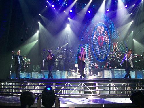 take that - take that october 2007 live belfast. beautiful world