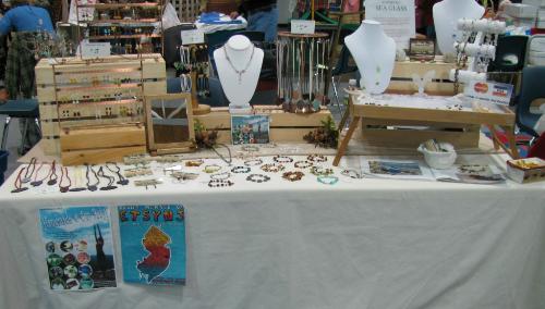 Craft Show Display  - This is my display for the show this past Sunday. It was a bit cramped, as I thought we were using 8 foot tables, but they only allowed 6 foot tables (and I was lucky to have brought 2 tables with me) Lots of people passed through the show, but not so many were buying... maybe the next show!