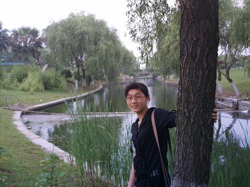 me  - haha,is me,a gril from china!