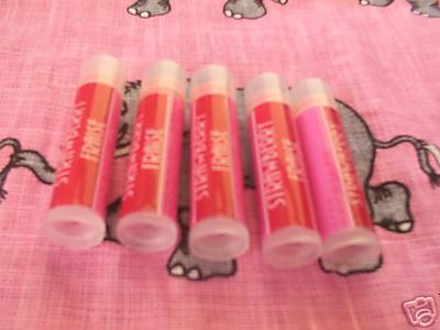 Avon chapstick strawberry, cherry and other flavor - I love chapsticks and started a discussion with picture.