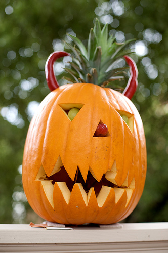 Should Christians observe Halloween? - First of all I must let you know that in India Halloween is like a foreign thing - so I have never been to a halloween party etc etc.
My question is
Should Christians observe Halloween?
Some people say it has its roots in paganism and satanic.
Others view it as just a fun day.
But what is the truth? What is right? Should Christians observe Halloween? - First of all I must let you know that in India Halloween is like a foreign thing - so I have never been to a halloween party etc etc.
My question is
Should Christians observe Halloween?
Some people say it has its roots in paganism and satanic.
Others view it as just a fun day.
But what is the truth? What is right?