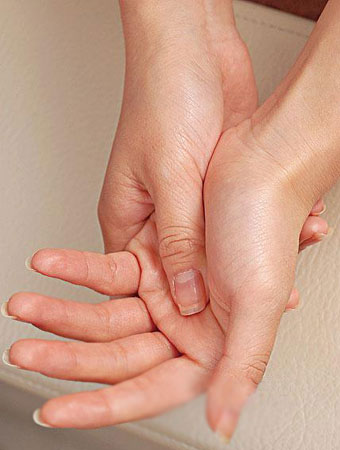 hands - no one like dry hands, isn't it?