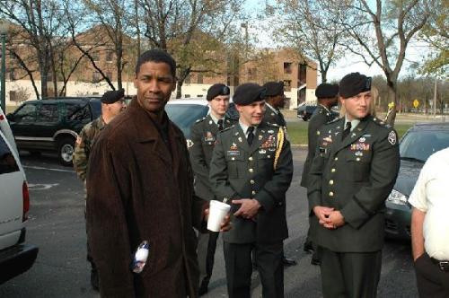 Denzel Washington at Brooks Medical Center - Picture of Denzel Washington at the Brooks Medical Center. He visited the Medical center in 2004 and then gave a donation to the Fisher House nearby which houses families of the wounded.