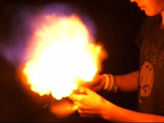 Pyro - A screecheroo blows up in my hand