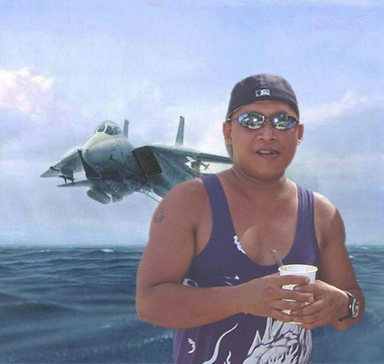 Flyby - Flyby at the beach. While drinking beer and eating floats.