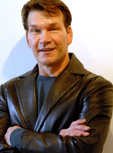 One HOT SEXY Dude!! - Patrick Swayze is ummmm ummmm good to look at!! Hot and sexy!!