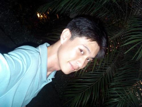 myself - This is me, a simple guy who loves to meet people and make friends...
