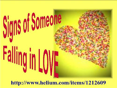 Signs of Someone Falling In Love - Read more at http://www.helium.com/items/1212609