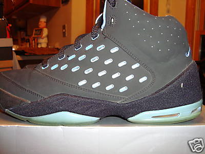 Melo's - melos and jordans