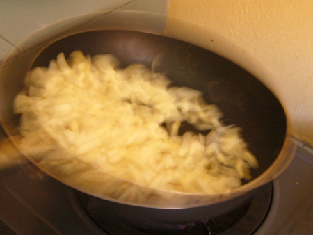 Frying bean curd - A picture of frying bean curd cubes