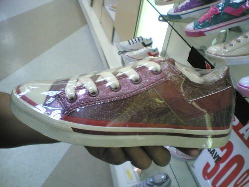 Pony Shoes - Can't help but to picture this shoes that I wanted to buy after I earned in this online money maker. I guess I shold work harder to have this one. Anyone can help.