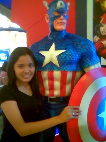 jocel with captain america - at sm megamall, feb 09 08