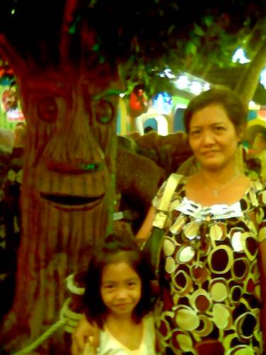 joriz and me - my youngest & me, sm megamall 020908