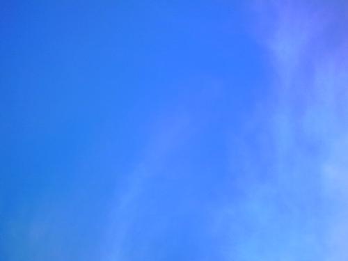 Clear Sky - Its a beautiful day today with a clear sky. Another good day of life.