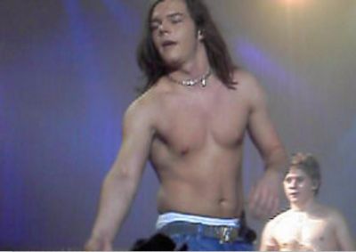 Topless!!! - Here's a pic of Georg and Gustav topless! =p