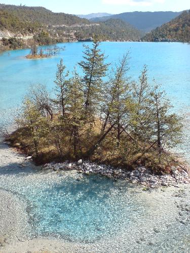 China tour - A very beautiful lake.